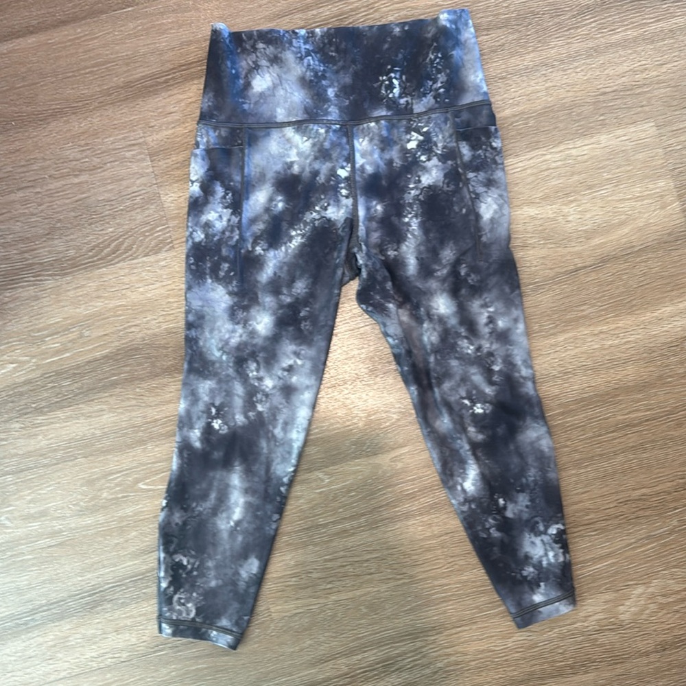 Athleta cropped leggings